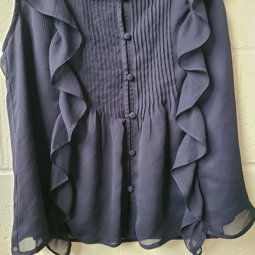 Express Ruffle Square Neck Tank - Picture 4 of 9